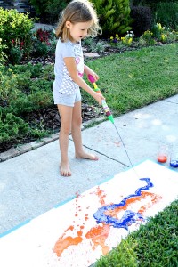 Painting-with-water-shooters-Summer-Art