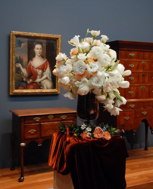 A floral design and artwork pairing from 2011. Image c/o Fine Art Museums of San Francisco's website.