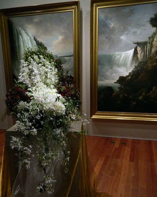 A past exhibition at the de Young's Bouquets to Art. Image c/o the de Young Museum on Pinterest.