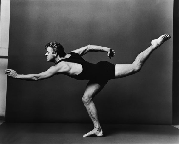 One of Leibovitz's many photographs of dancer Mikhail Baryshnikov. Image c/o PBS.